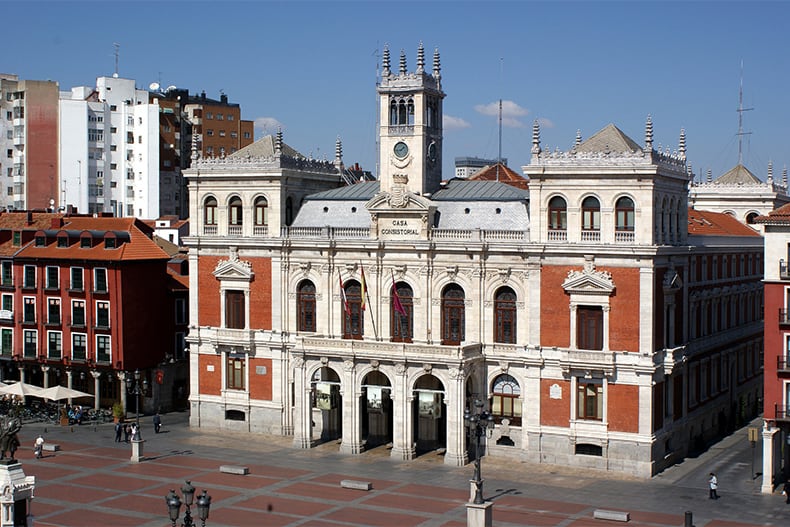 Vista de la casa consistorial ubicada en la Plaza Mayor.